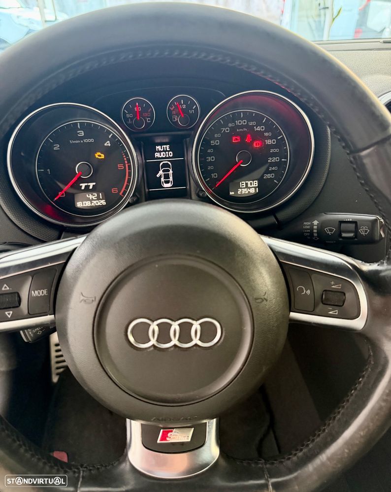 Audi TT Coupé 2.0 TDI quattro - 16