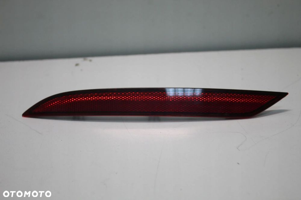 ODBLASK LEWY ZDERZAK TYŁ VW GOLF 7 VII LIFT CAŁY BDB OE 5G0945105C - 1