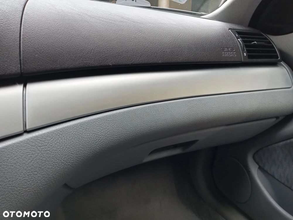 BMW Seria 3 328i - 18