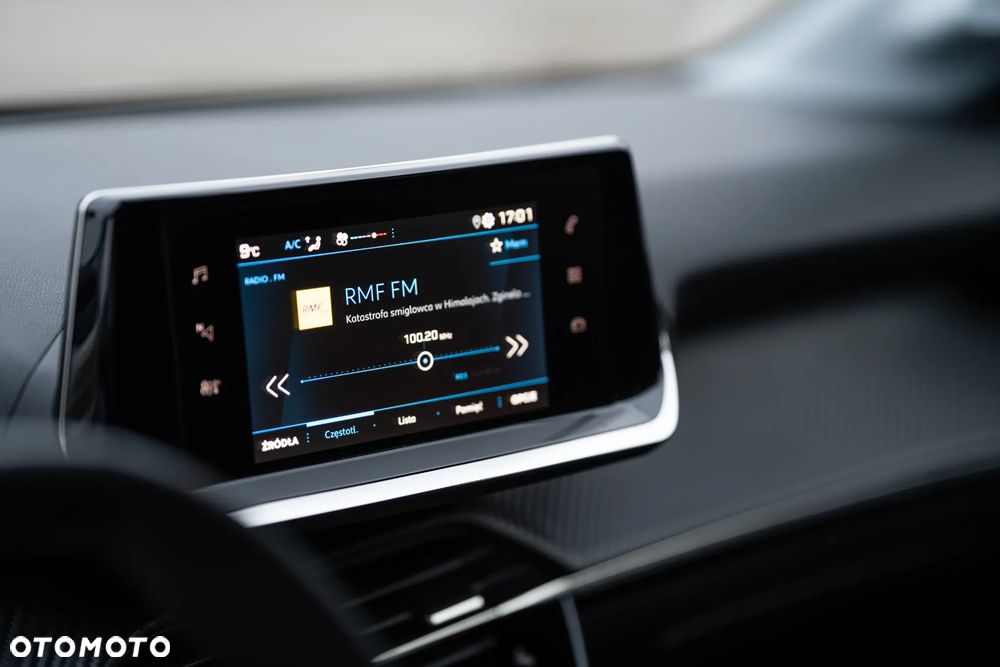 Peugeot 208 2023 photo 5