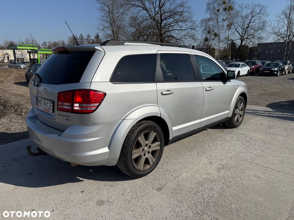 Dodge Journey - 4