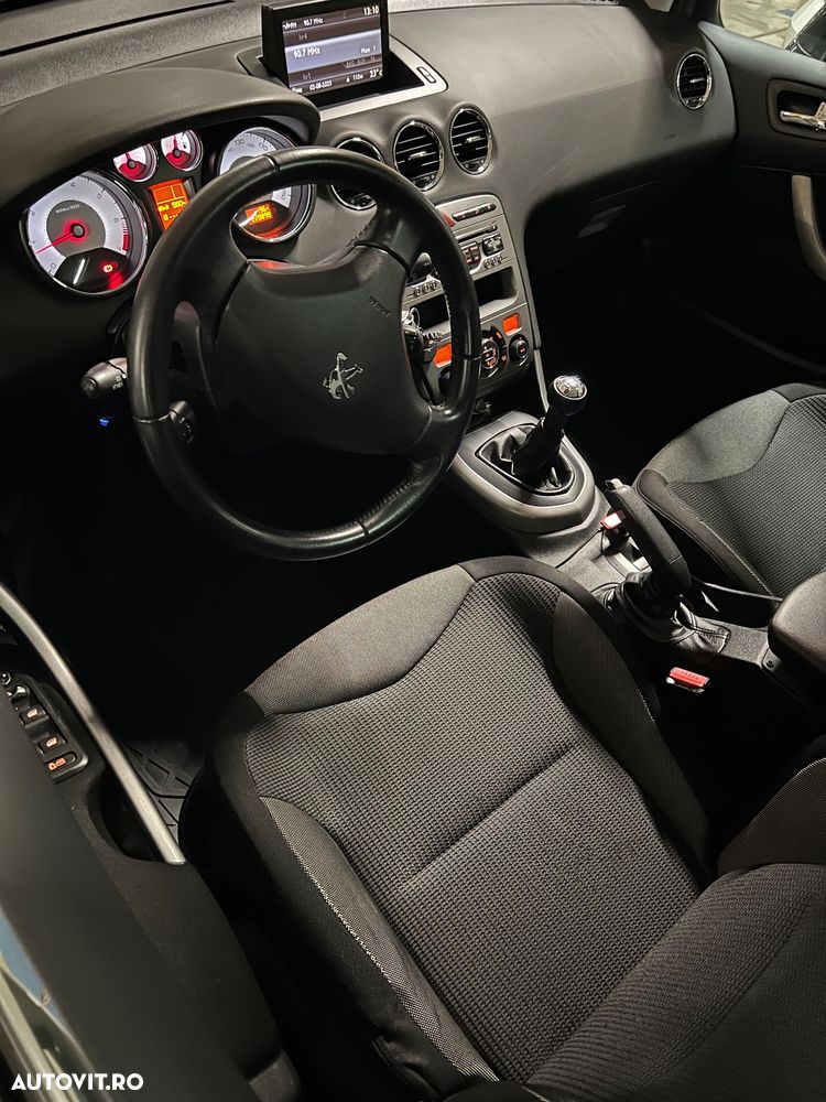 Peugeot 308 120 VTi Sport - 8