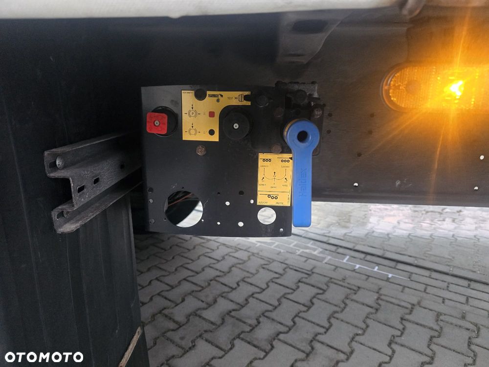 Schmitz Cargobull SCS 27 - firanka - 11