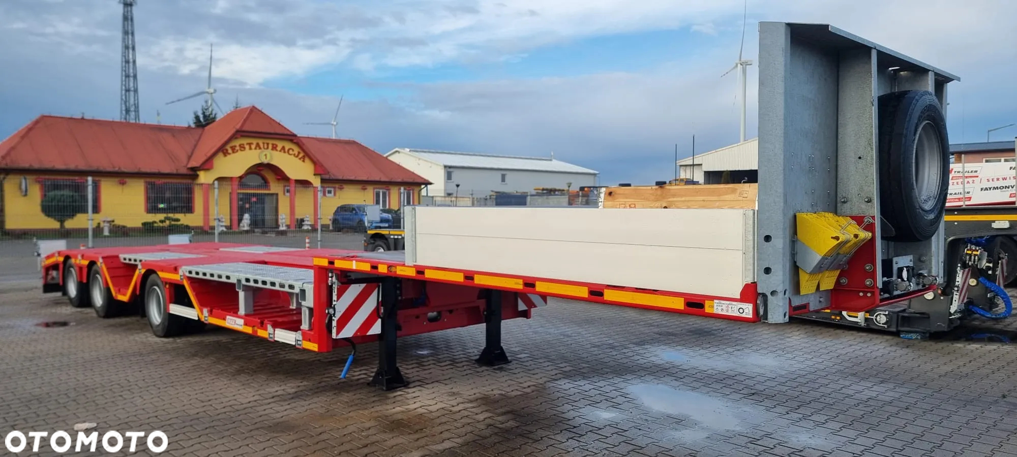 MAX Trailer naczepa 3 osiowa typu semi, zagłębienia, rozciągana, pod ciągnik standard - 4