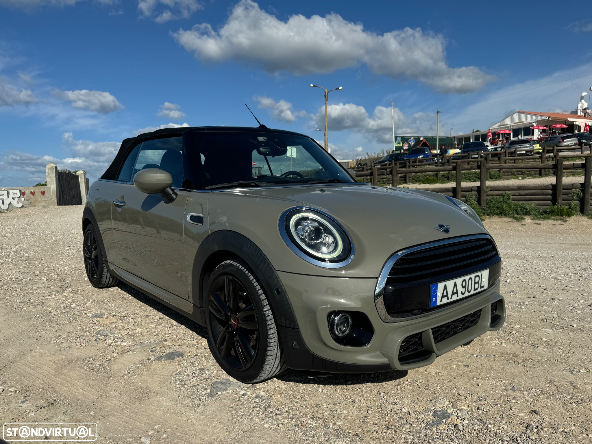 MINI Cabrio Cooper Auto - 15