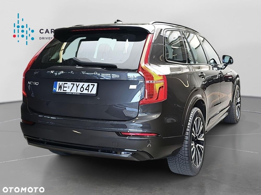 Volvo XC 90 T8 AWD Plug-In Hybrid Plus Dark 7os - 24