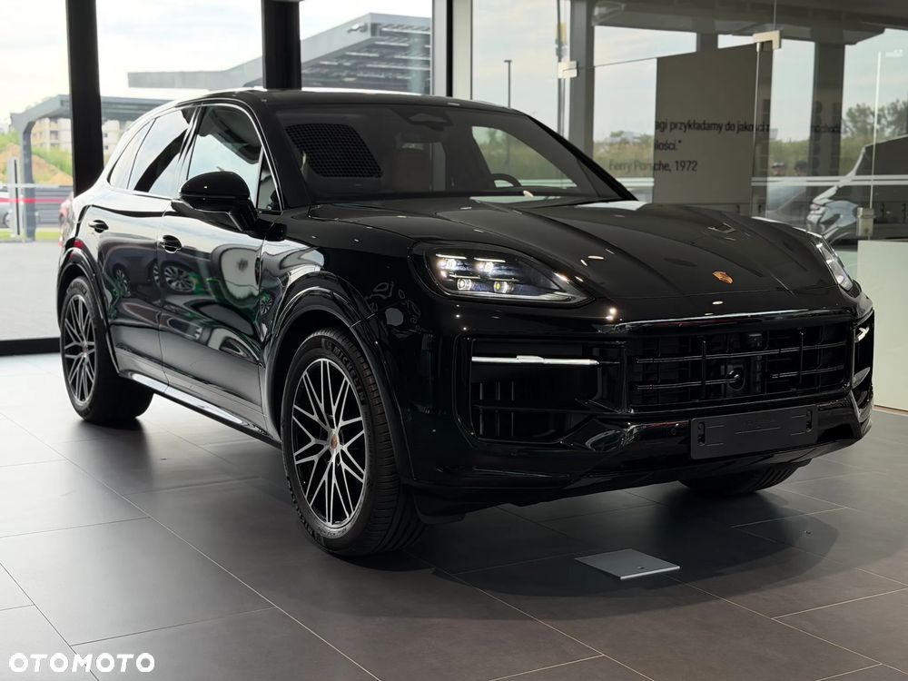 Porsche Cayenne Black Edition - 10