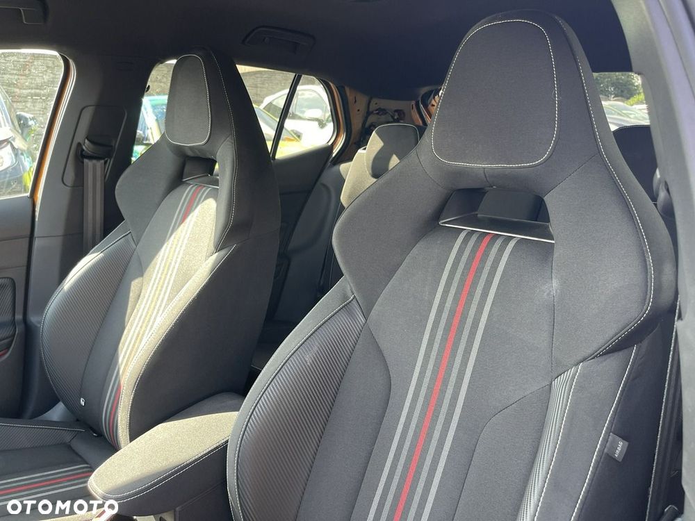Skoda Fabia 1.0 TSI Monte Carlo - 11