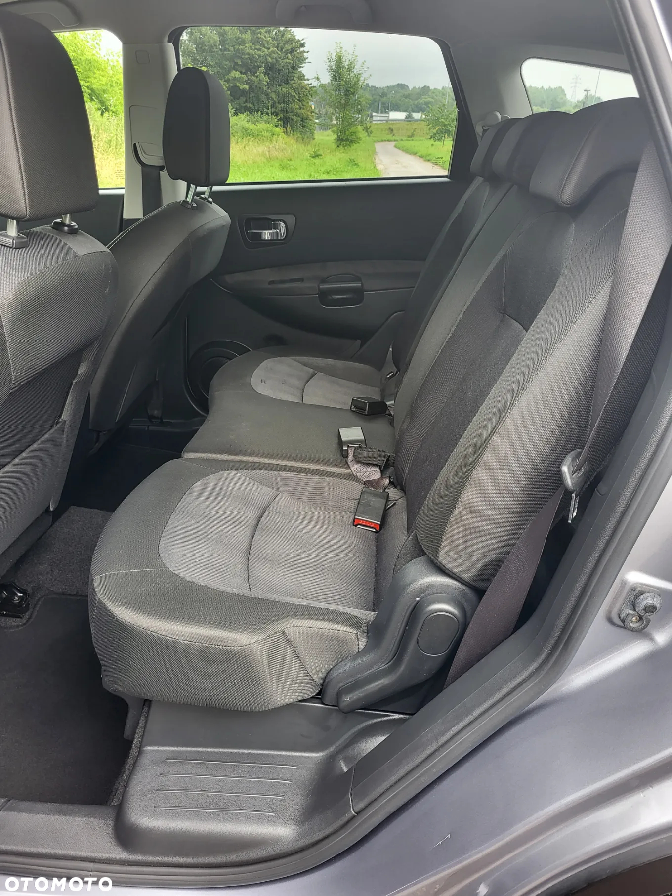 Nissan Qashqai+2 - 23