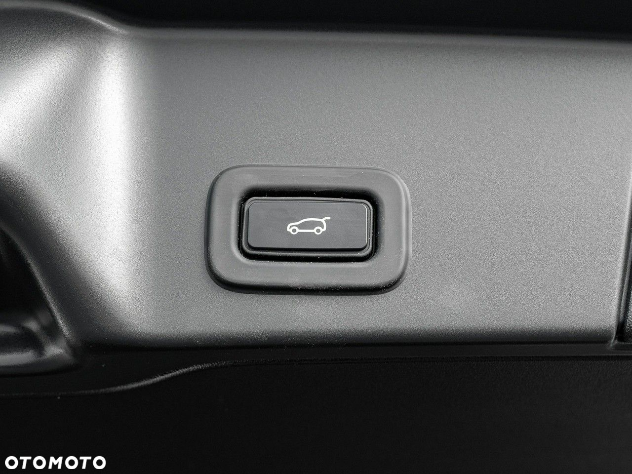 Land Rover Range Rover Evoque - 30