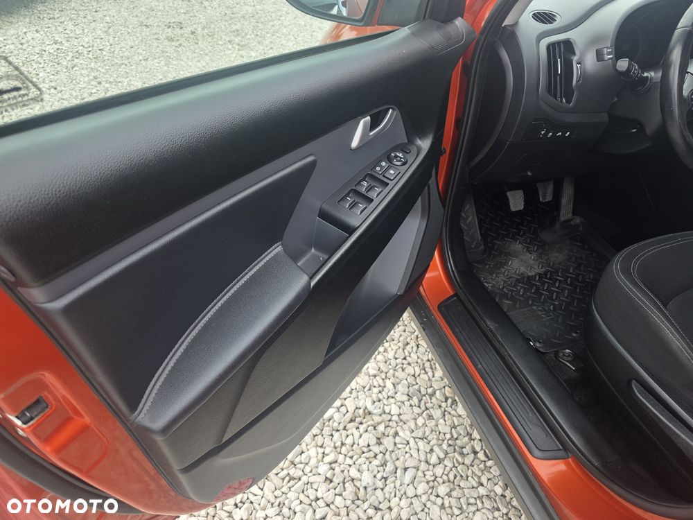 Kia Sportage 1.6 GDI 2WD Fifa World Cup Edition - 14