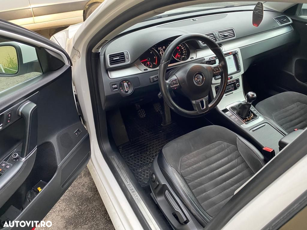Volkswagen Passat Variant 2.0 TDI BlueMotion Technology Comfortline - 7