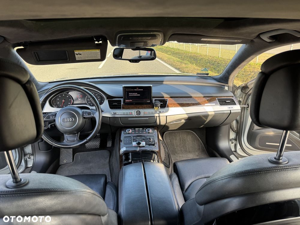 Audi A8 4.2 FSI Quattro - 10