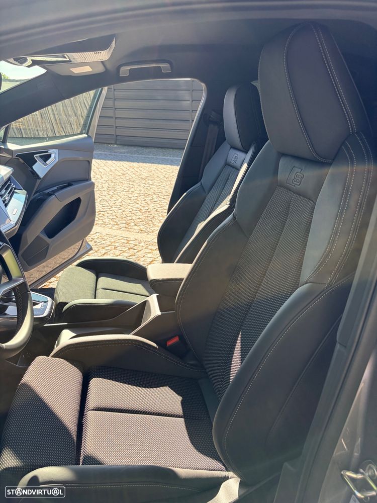Audi Q4 e-tron 45 82 kWh SE Business - 12