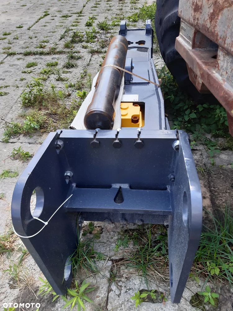 Młot wyburzeniowy hydrauliczny Mustang HM 1500 - 7