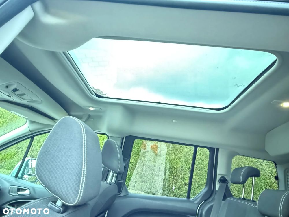 Ford Tourneo Connect 1.0 EcoBoost Start-Stop Titanium - 16