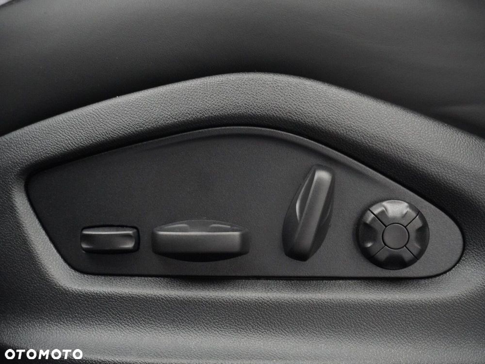 Porsche Cayenne Black Edition - 24