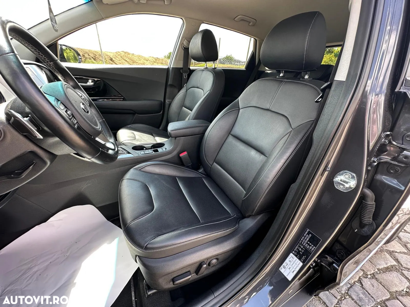 Kia Niro 1.6 GDI 6DCT PHEV Premium - 16