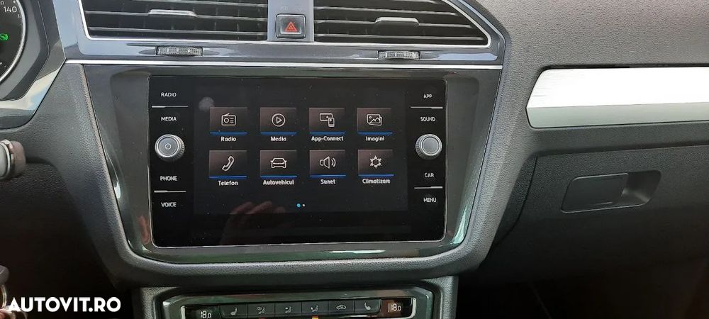 Volkswagen Tiguan 2.0 TDI 4Mot DSG Comfortline - 10