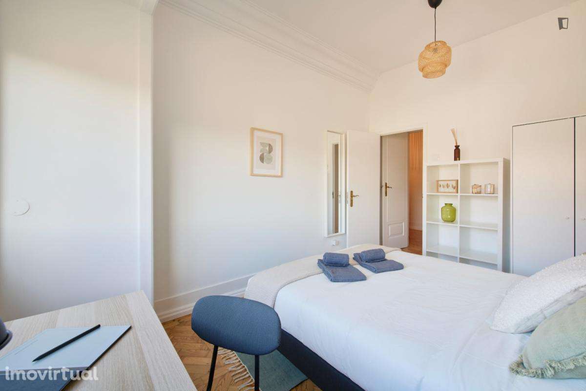 Quarto - localizado em Entrecampos Lisbon - Grande imagem: 5/38