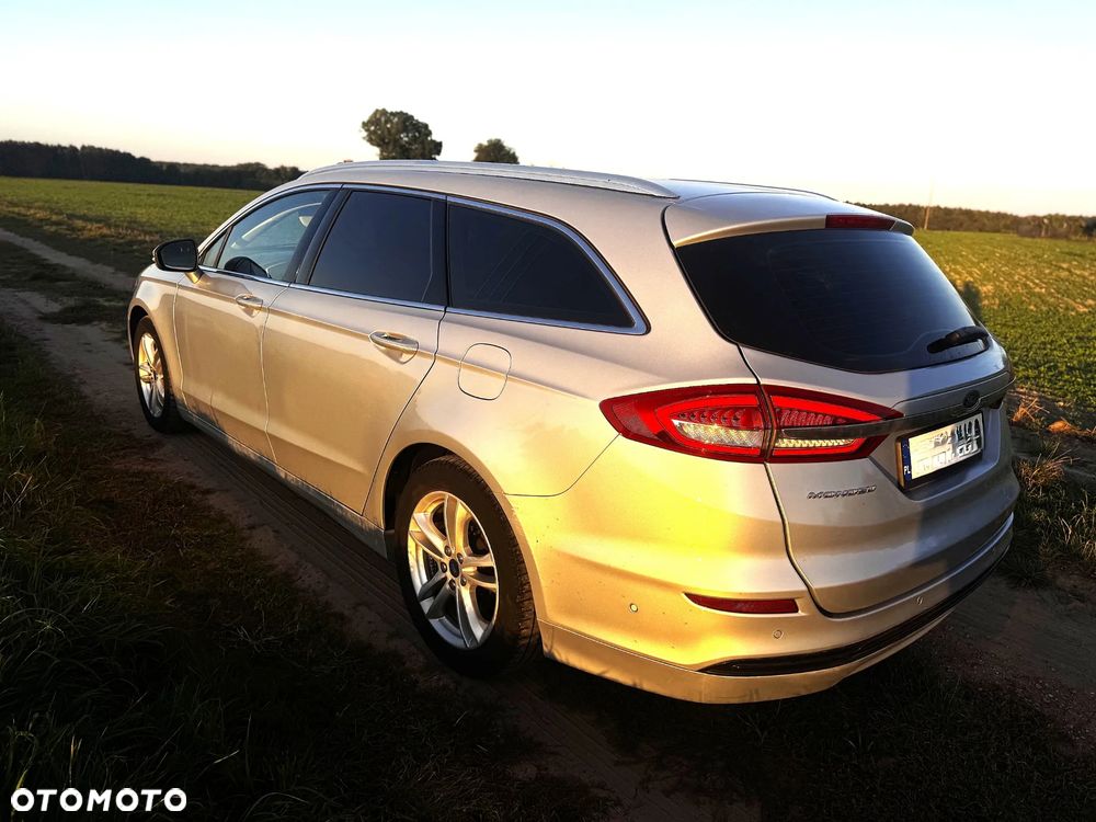 Ford Mondeo - 16