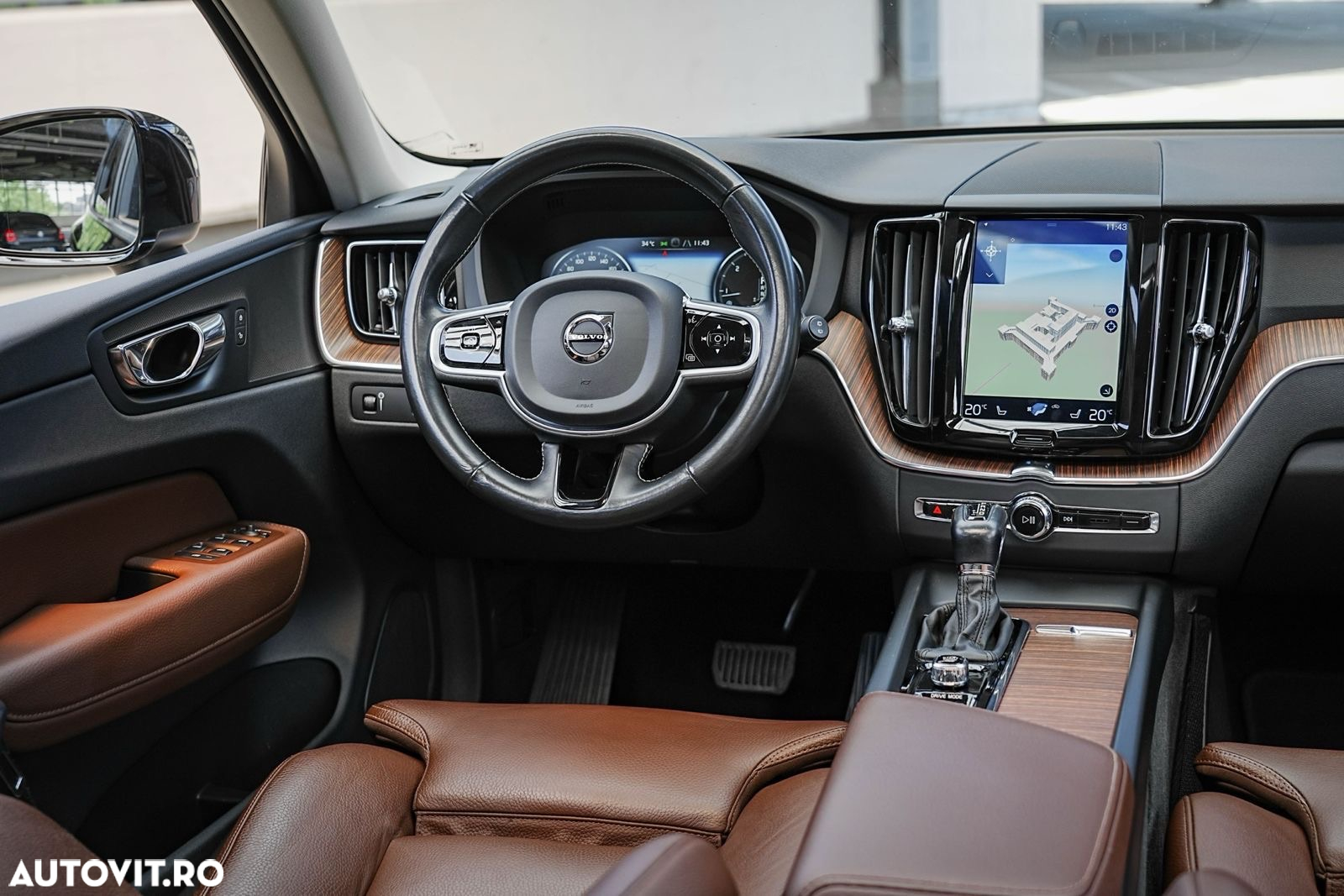 Volvo XC 60 D4 Geartronic Momentum - 12