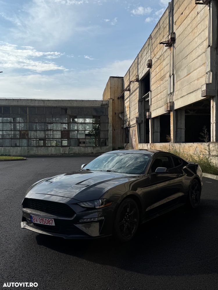 Ford Mustang 2.3 EcoBoost Aut. - 6