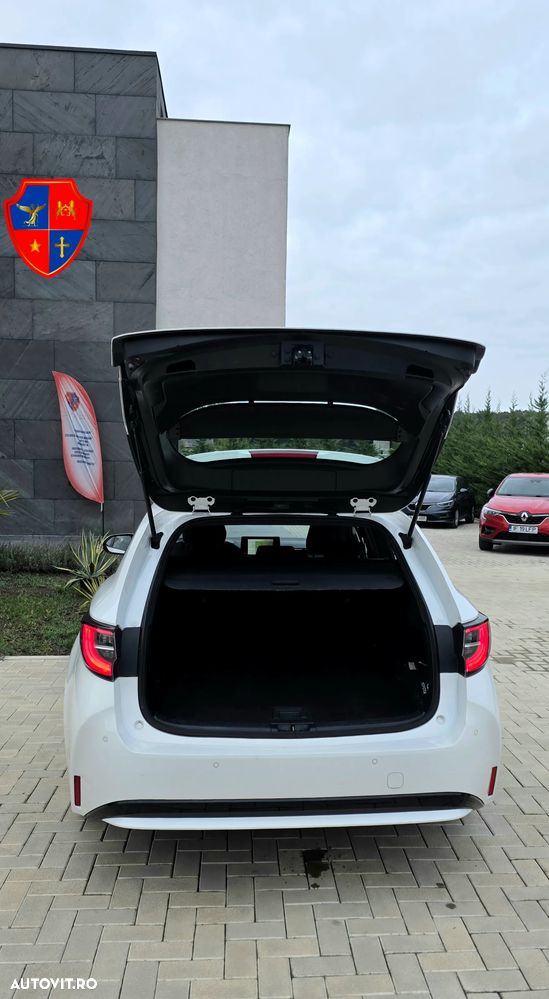 Toyota Corolla 1.8 Business Edition - 31