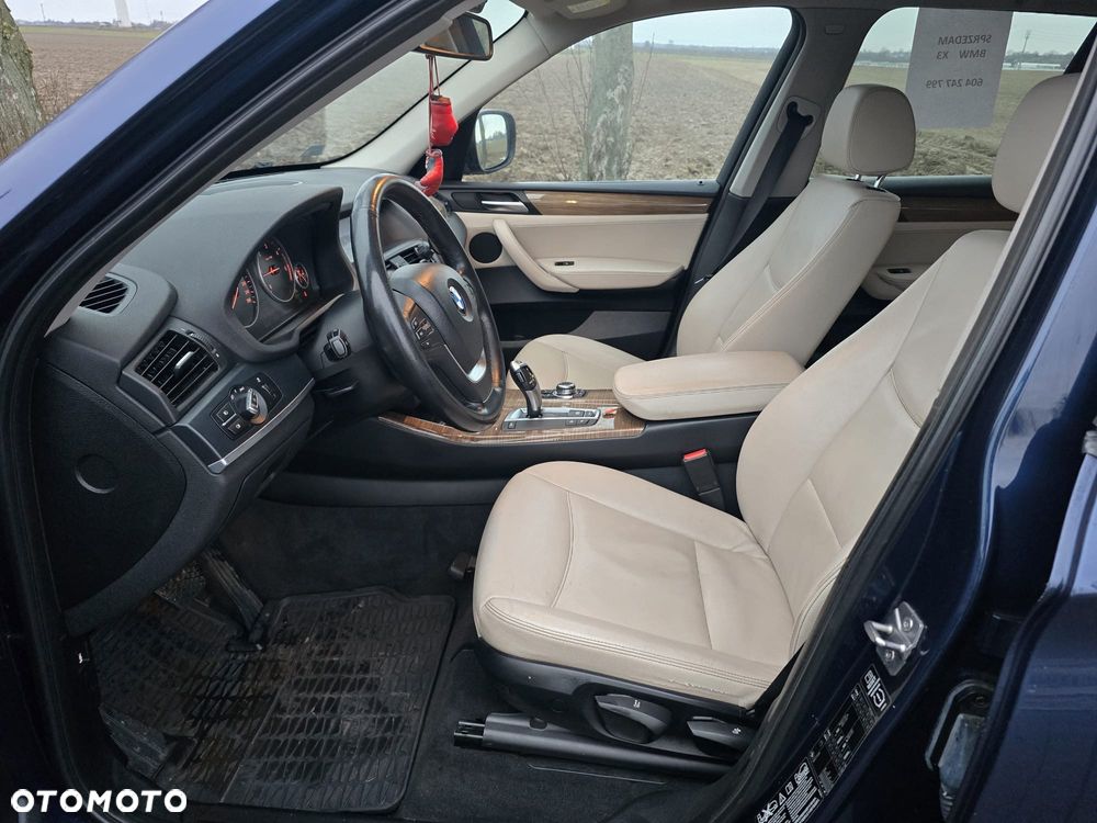 BMW X3 xDrive20d - 13