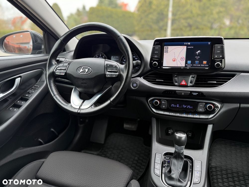 Hyundai i30 1.4 T-GDI DCT Premium - 18