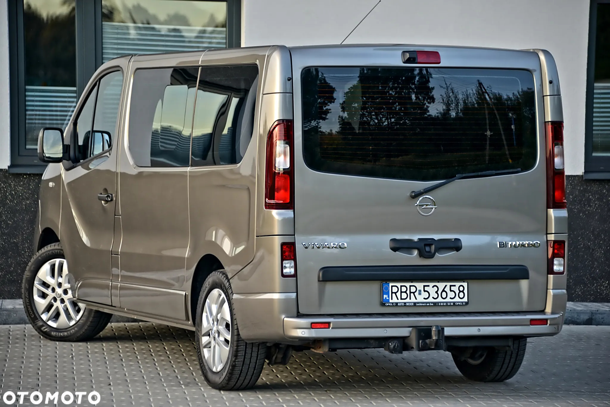 Opel Vivaro - 3