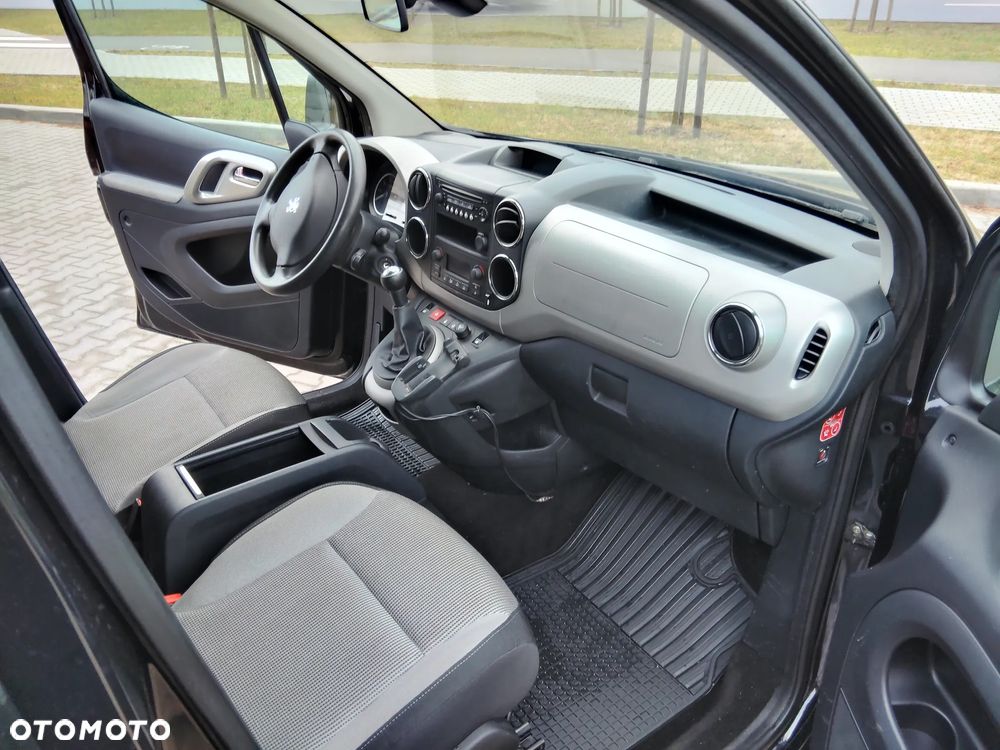 Peugeot Partner 120 VTi Family - 26