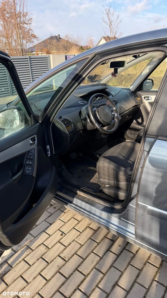 Citroën C4 Picasso 1.6 HDi FAP EGS6 Tendance - 4