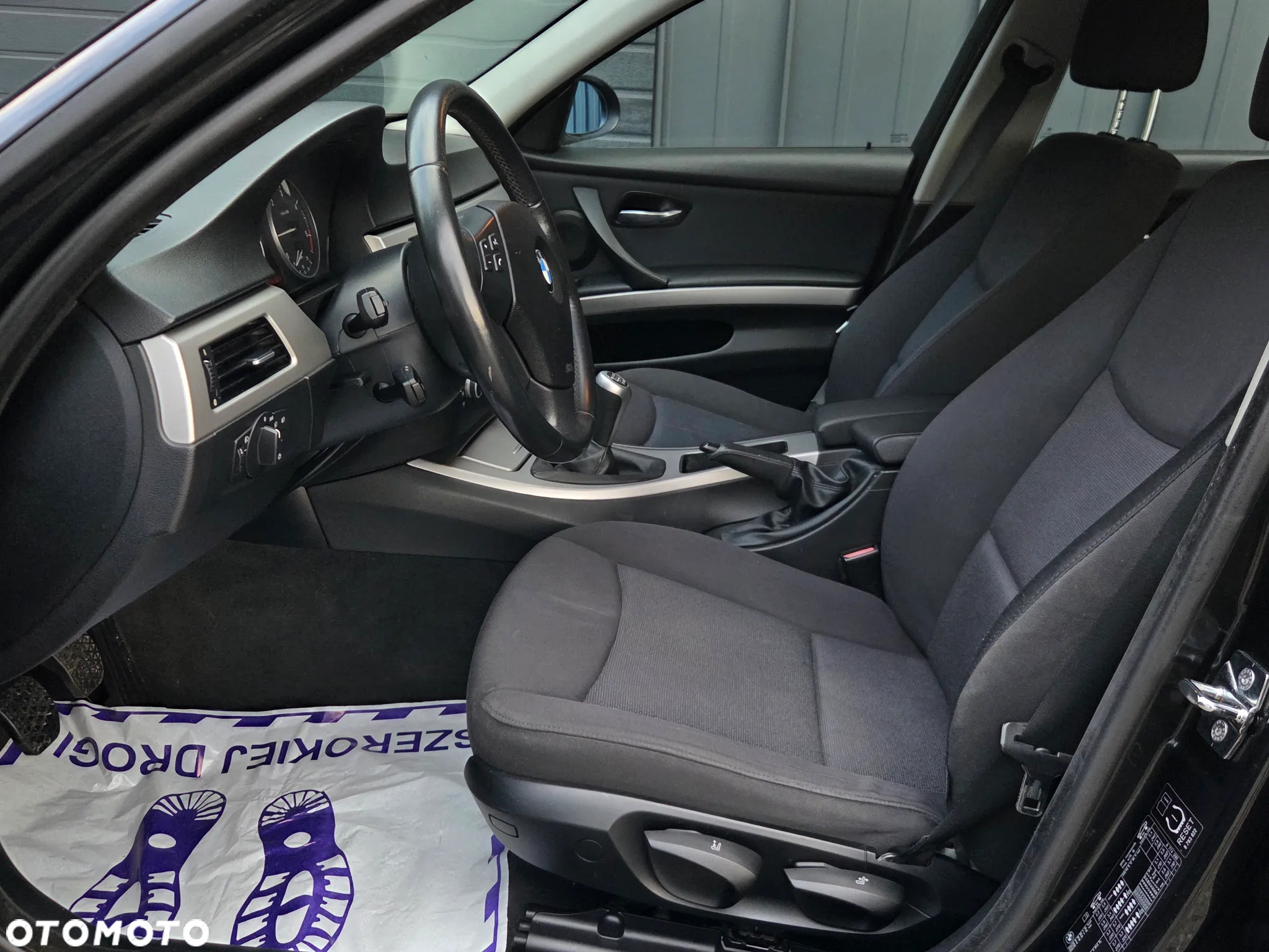 BMW Seria 3 320d - 15