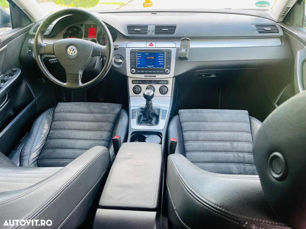 Volkswagen Passat 2.0 TDI Highline - 5