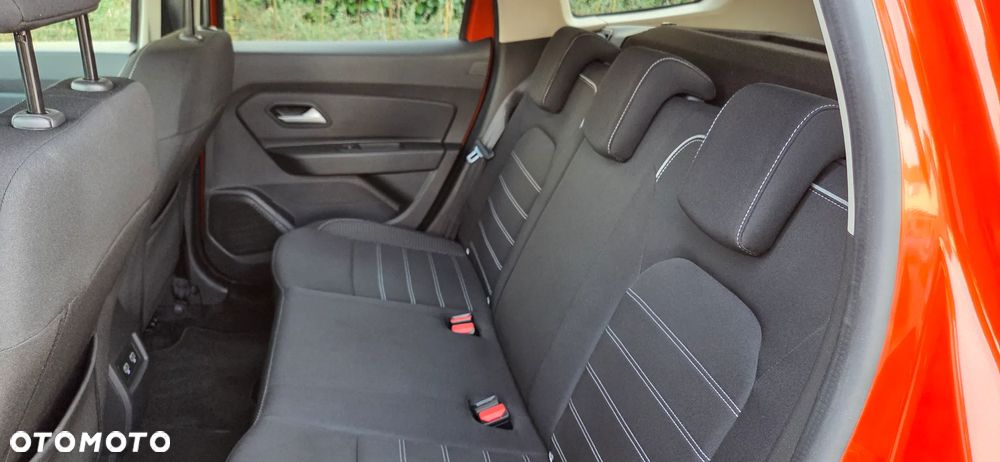 Dacia Duster TCe 150 EDC 2WD Prestige - 38