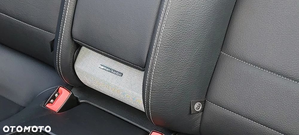 Mercedes-Benz Klasa E - 37