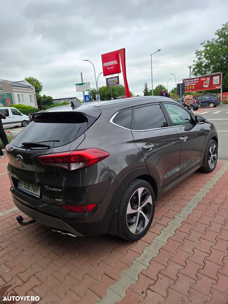 Hyundai Tucson 2.0 CRDI 4WD 6AT Premium+ - 3
