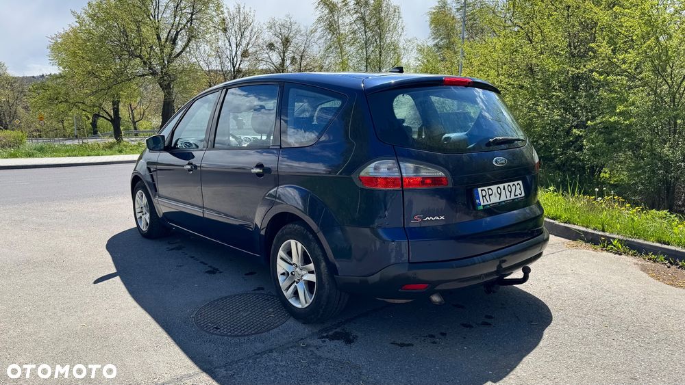 Ford S-Max 2.0 TDCi DPF Titanium - 17
