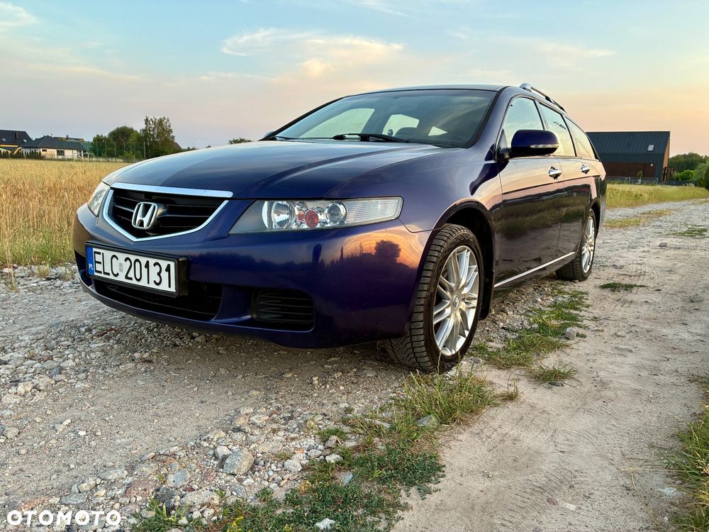 Honda Accord - 2