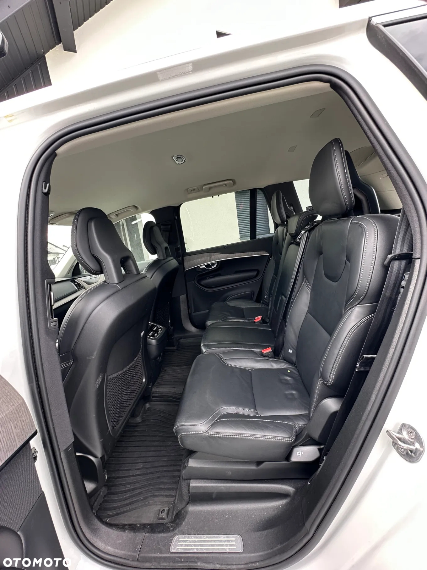 Volvo XC 90 - 11