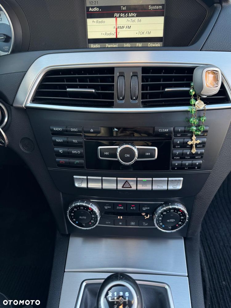 Mercedes-Benz Klasa C 220 CDI DPF (BlueEFFICIENCY) - 15
