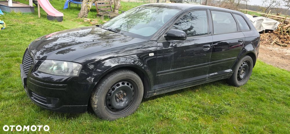 Audi A3 Sportback - 3