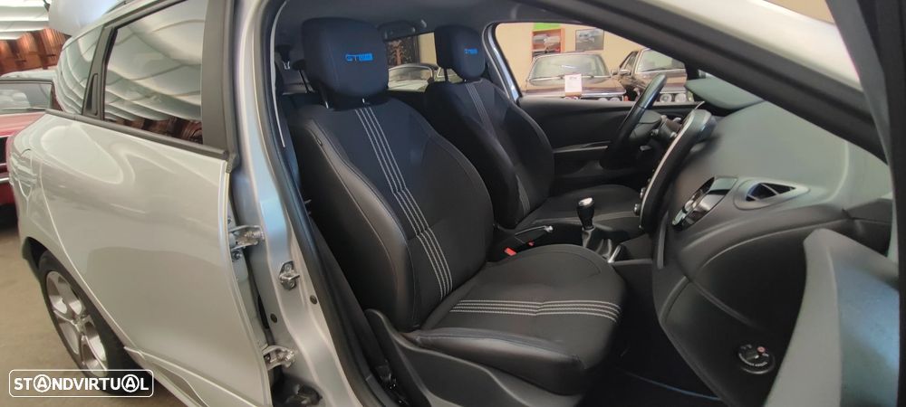 Renault Clio Sport Tourer 1.5 dCi GT Line - 15