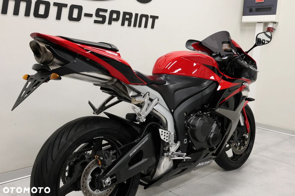 Honda CBR - 12
