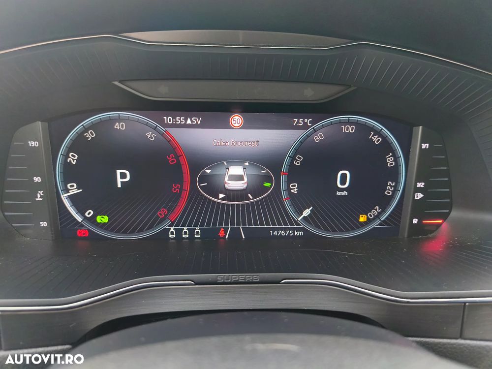 Skoda Superb 2.0 TDI 4x4 DSG Premium Edition - 13