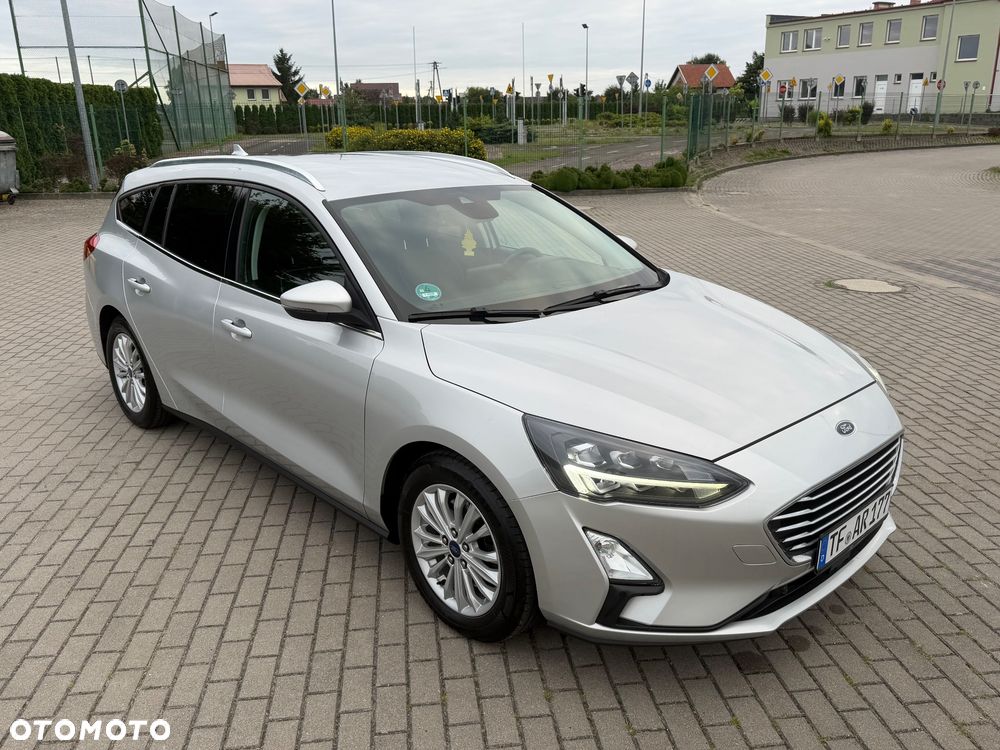 Ford Focus 2.0 EcoBlue Titanium Business - 19