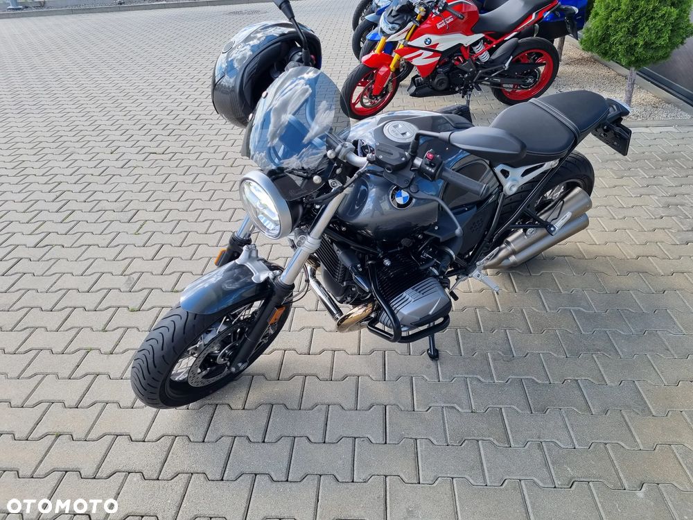 BMW R - 2