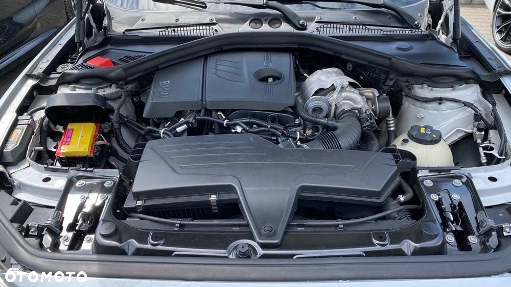 BMW Seria 1 120i Sport Line - 17