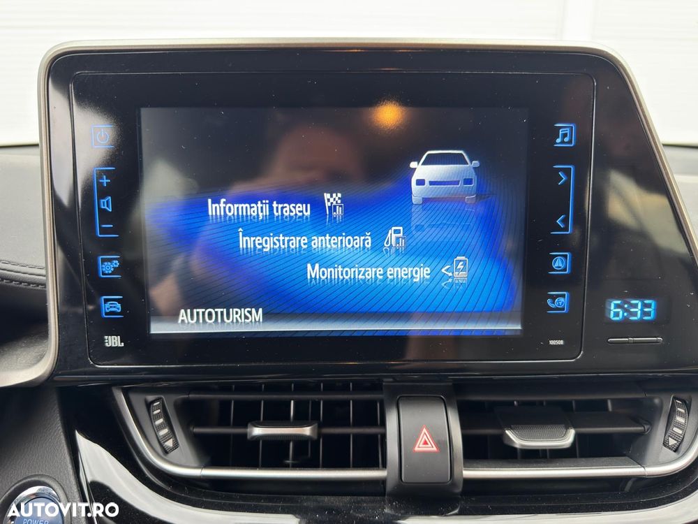 Toyota C-HR 1.8 HSD 122 CP 4x2 CVT C-ult Style bi-tone - 24